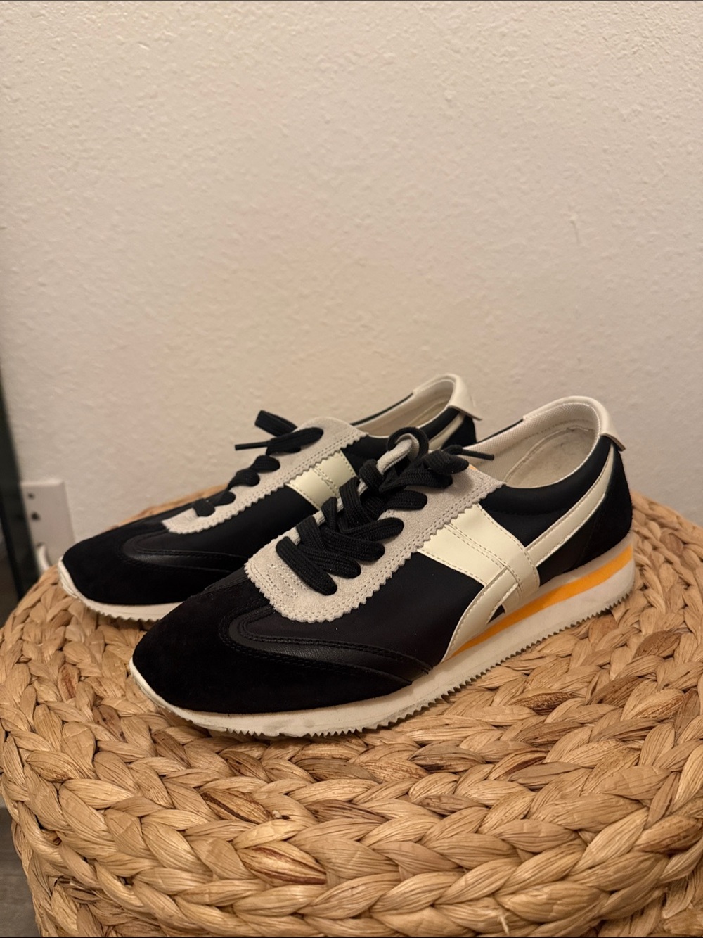 Woman’s Black and Cream Retro Runner Sneakers with Yellow Accent